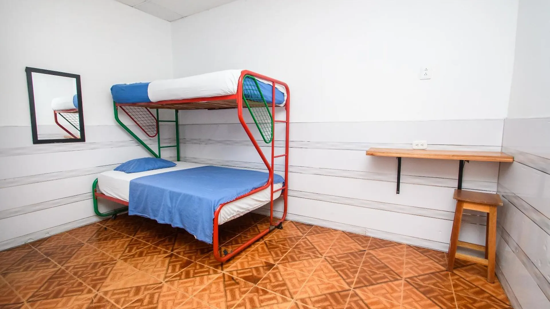 Maranatha Hostal Santa Marta  0*, Santa Marta (Magdalena)